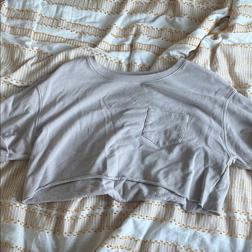 Cropped Tank Top with Pocket - Light Gray